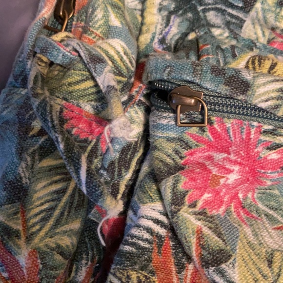Rip curl backpack with laptop pouch inside - Picture 3 of 5